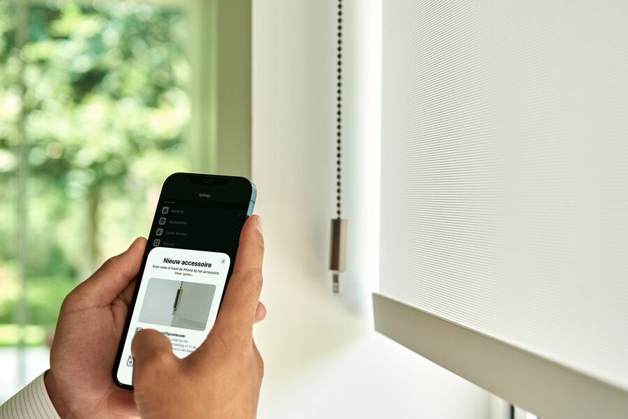 EVE MotionBlinds til private