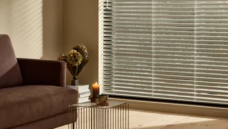 INTERIOR VENETIAN BLINDS
