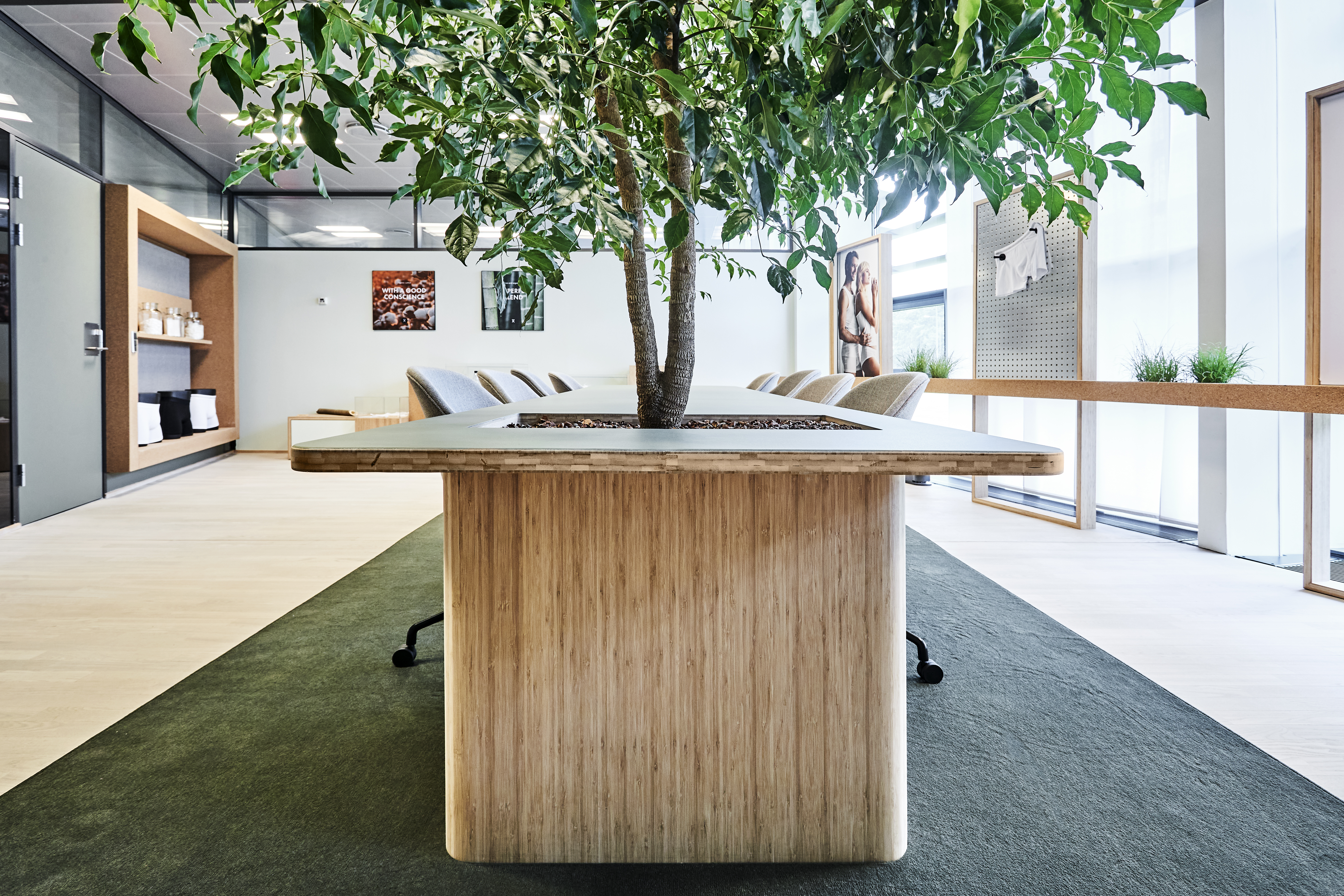 Fra hippiemøbler til forretningsudvikling