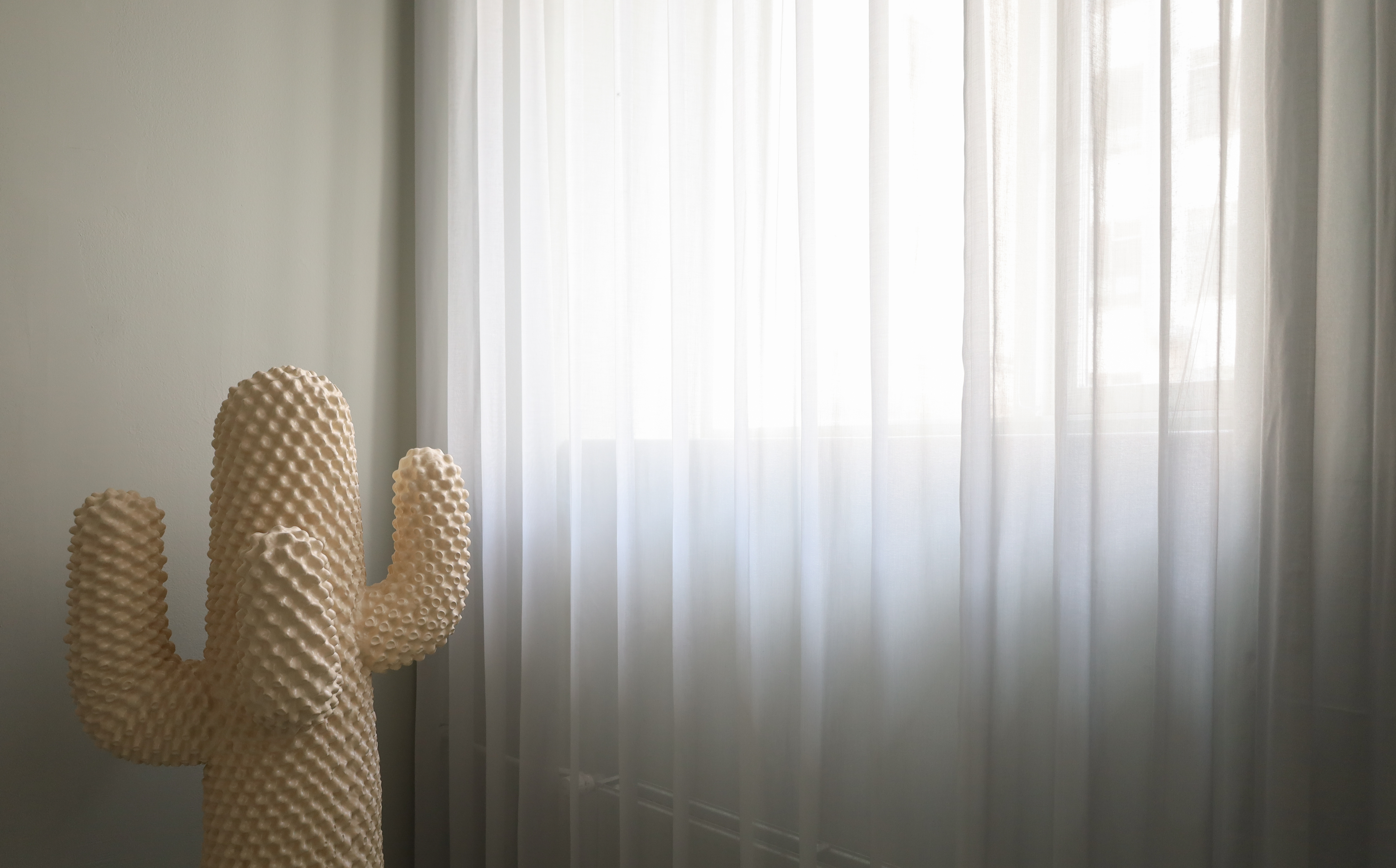 Case - Studio Force Majeure